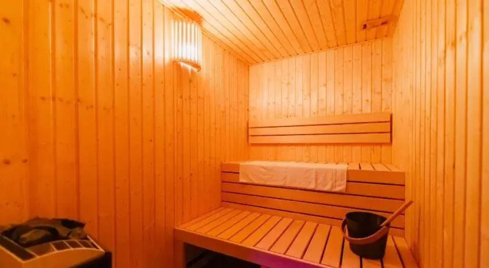 Barok Hotel and Apartments