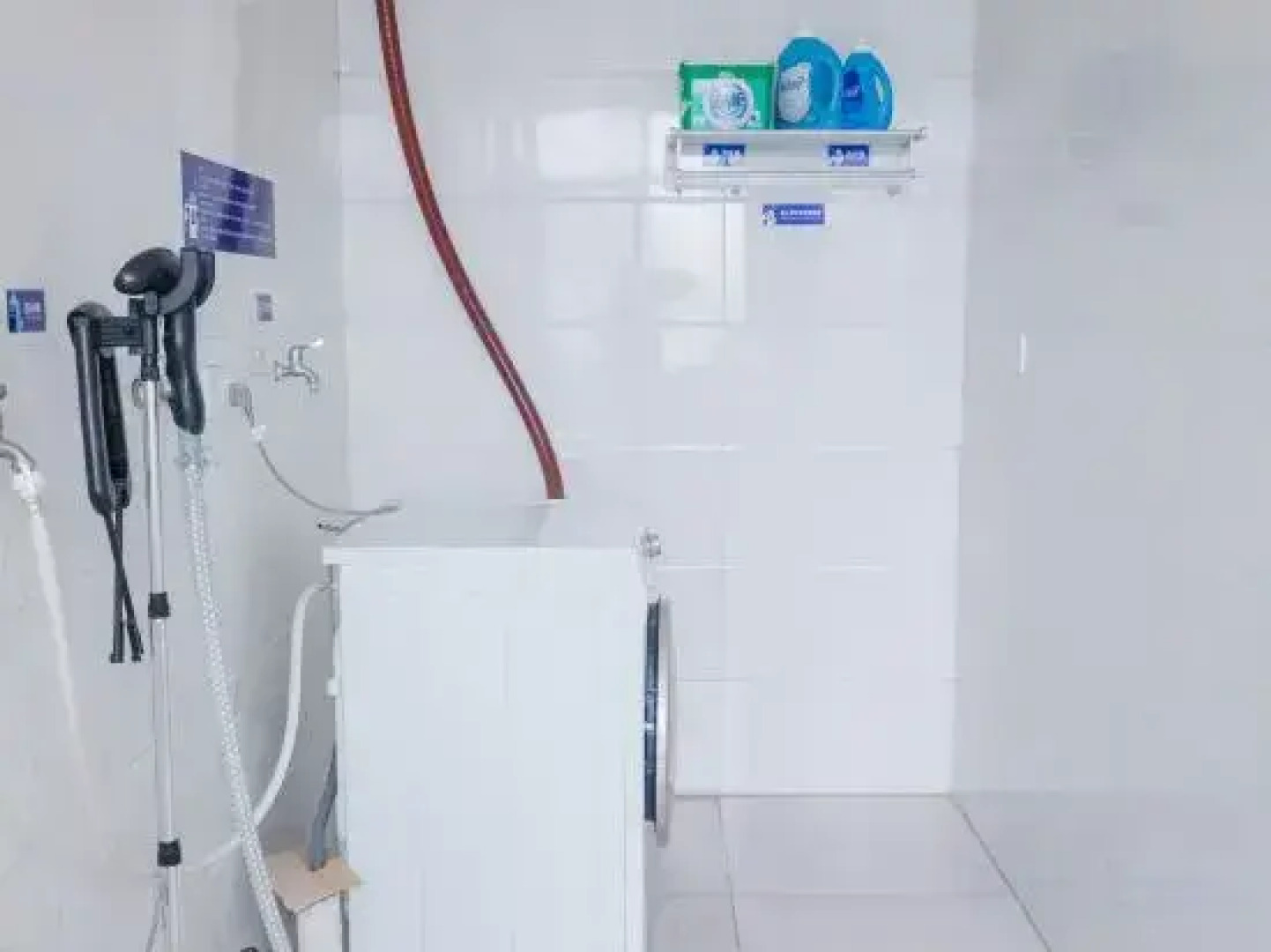 Yasite Hotel (Suizhou Wenfeng Caodianzi Street Branch)