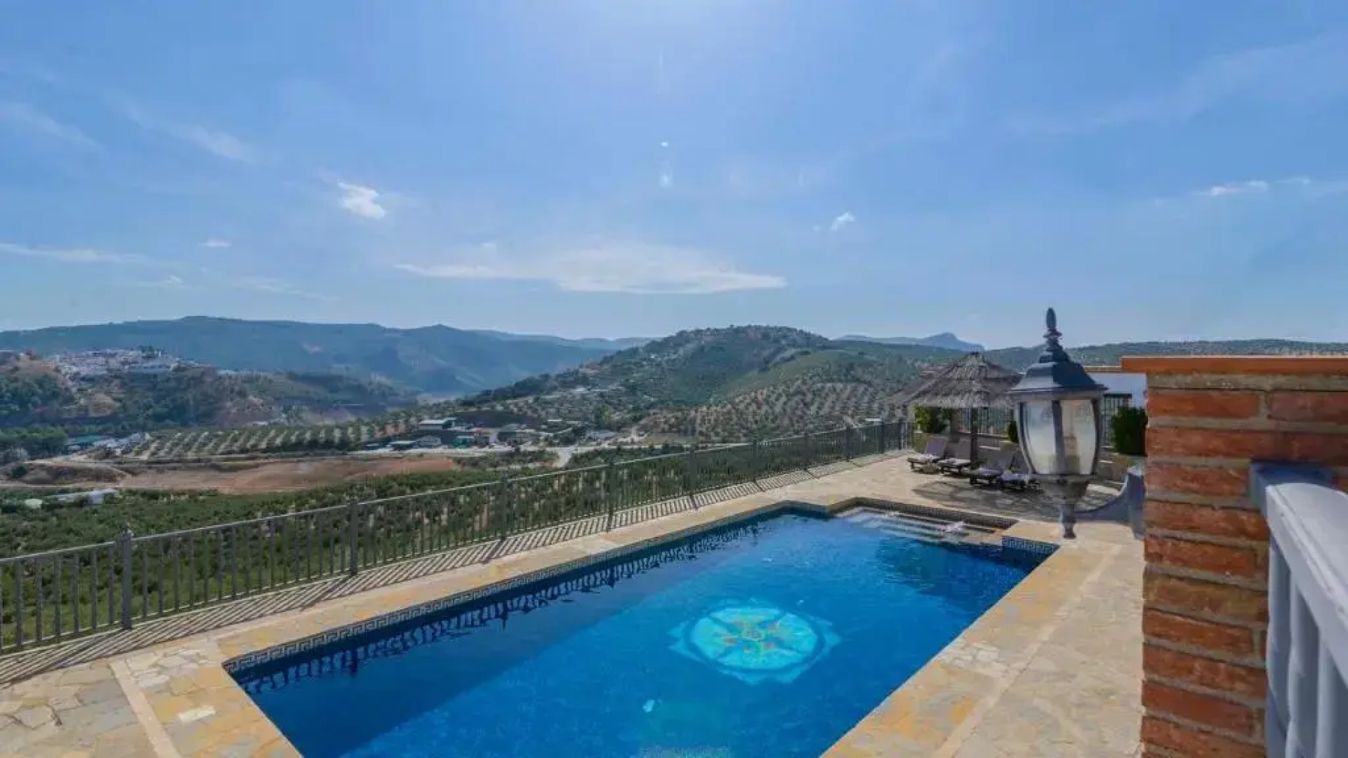 Casa El Mirador Iznajar by Ruralidays