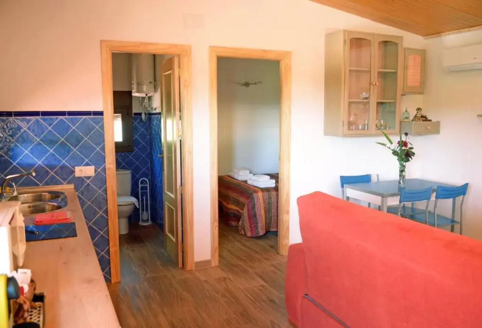 El Retiro de Ceubia by RetiroRural