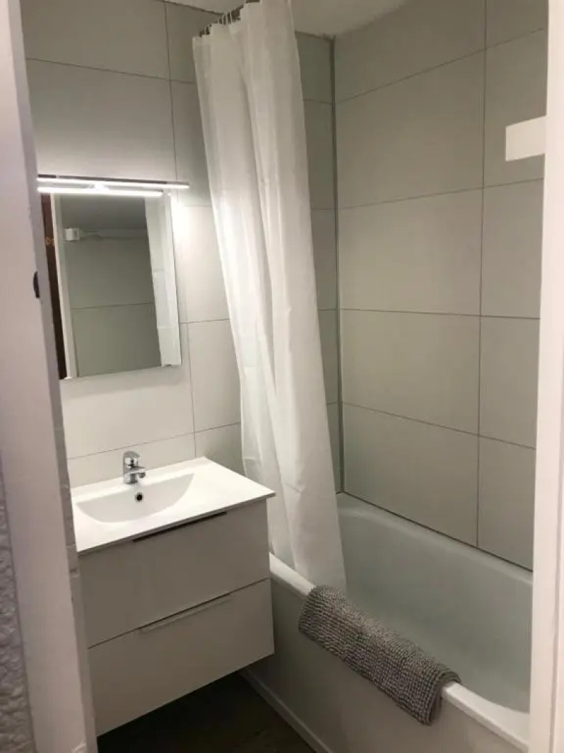 Bernex Studio Au Calme Parking Prive