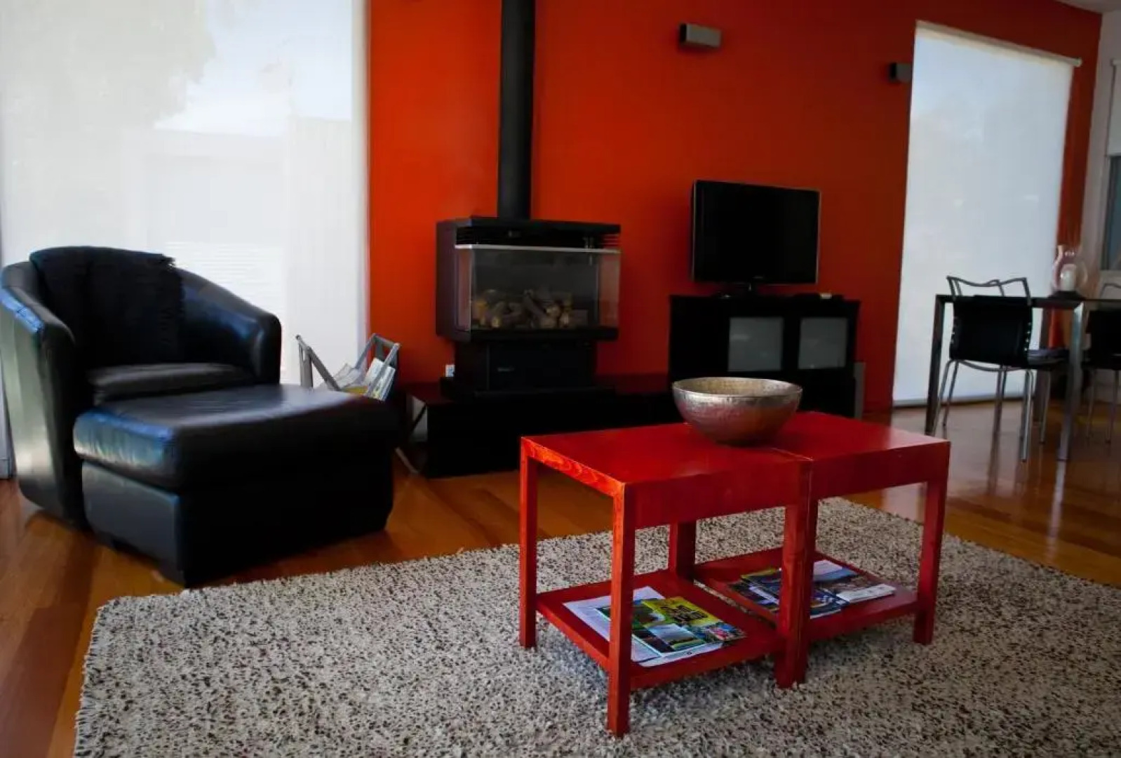 Battery Cove Beach Front Apartment