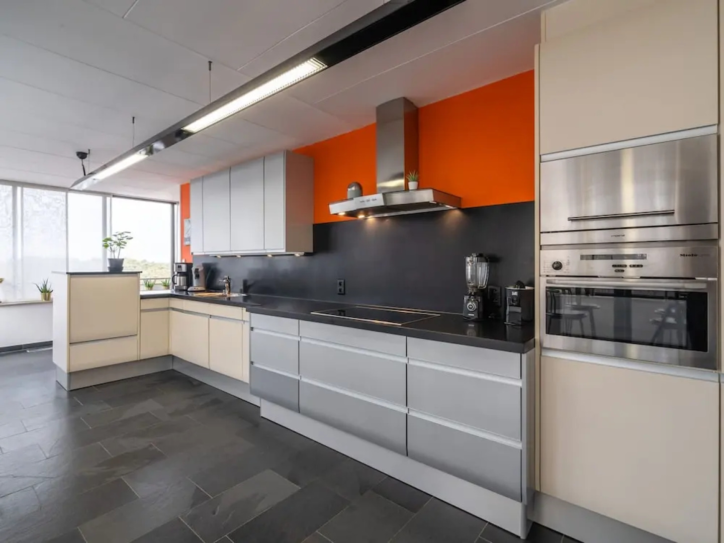 Villa in Heusden With Balcony, Terrace & Garden