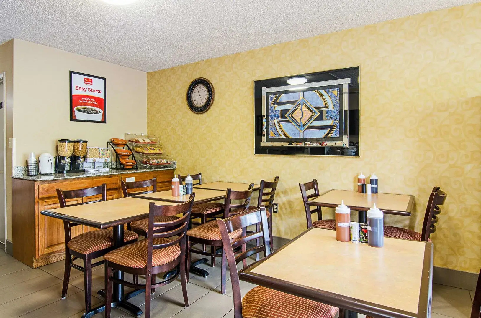 Brentwood Inn & Suites