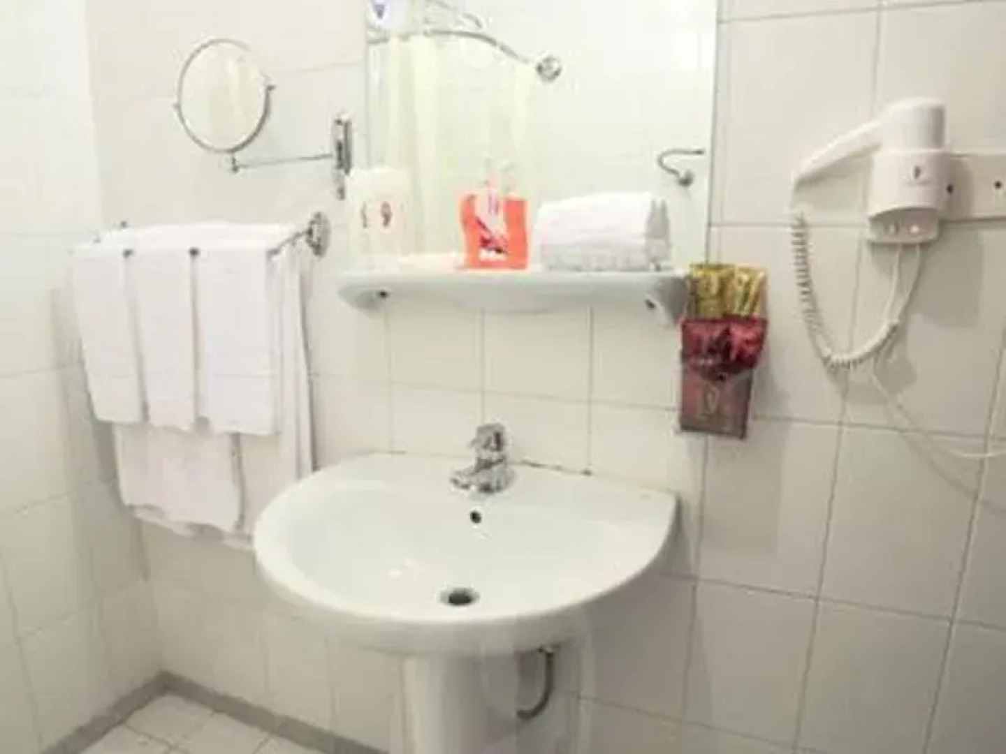 Zomorodet Al Aseel Hotel