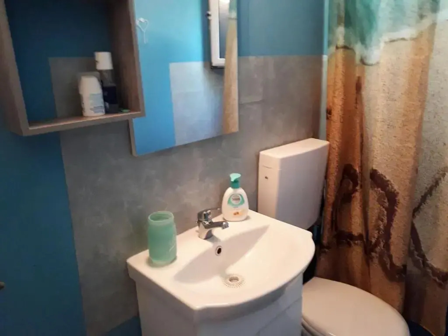 Painter's house by the beach