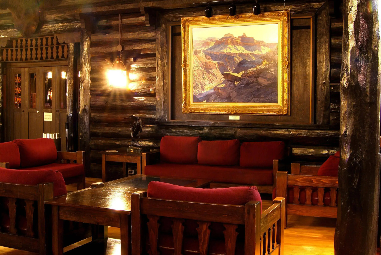 El Tovar - Inside the Park