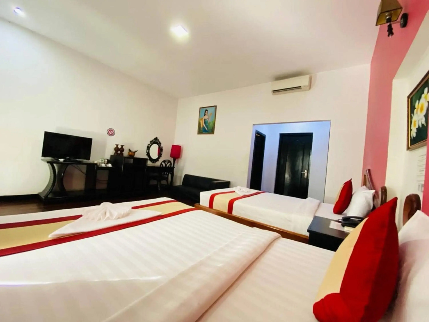 Vimean Sovannaphoum Resort