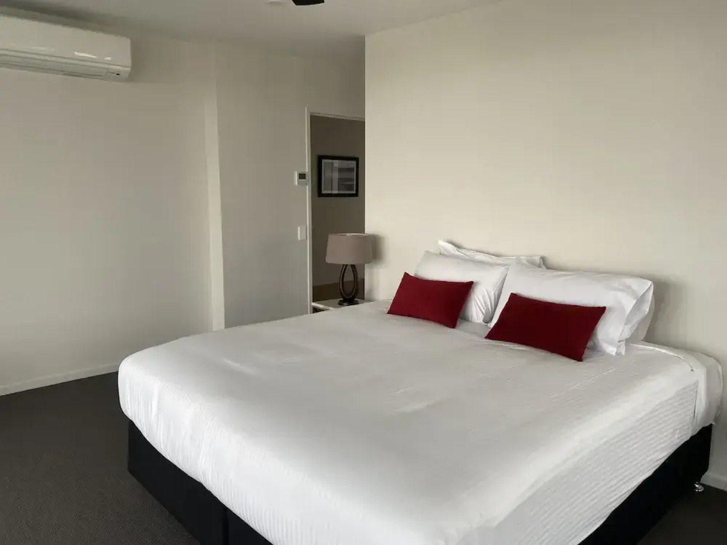 Hedge Apartments by CLLIX