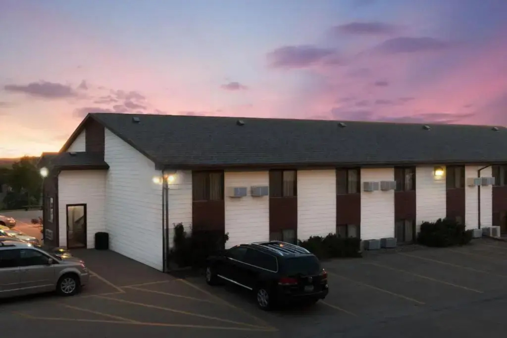 Super 8 Chamberlain SD