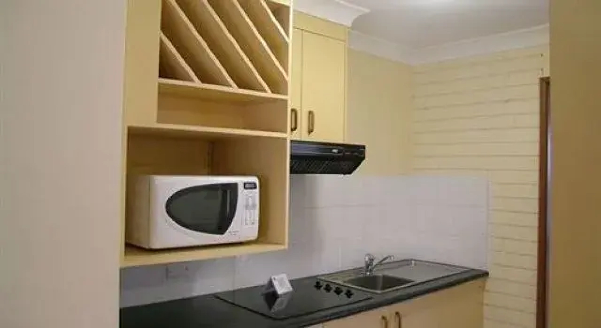 Seashells Beachfront Resort