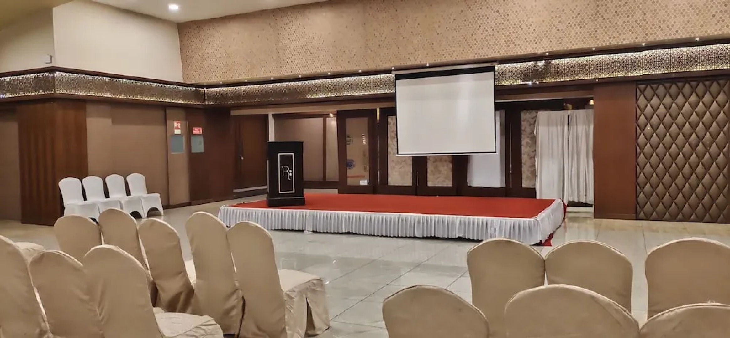 Regenta Inn Vadodara