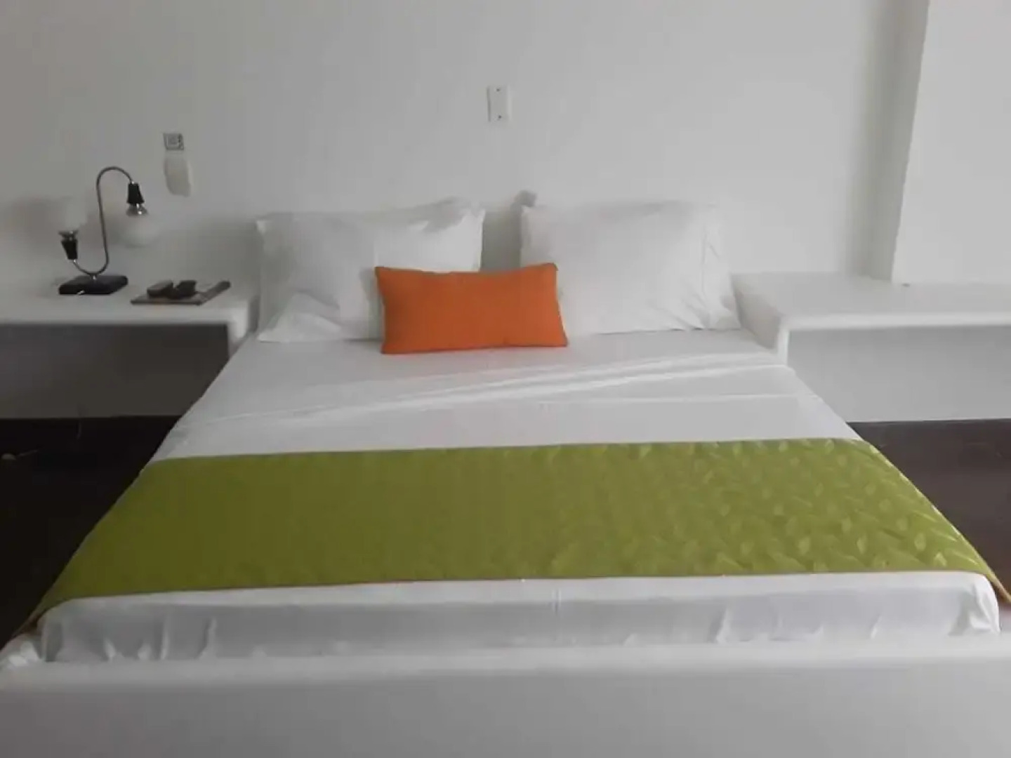 Hotel Iguanas de Los Llanos