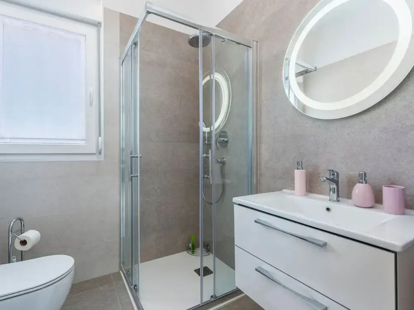 Villa in Novigrad With Private Pool