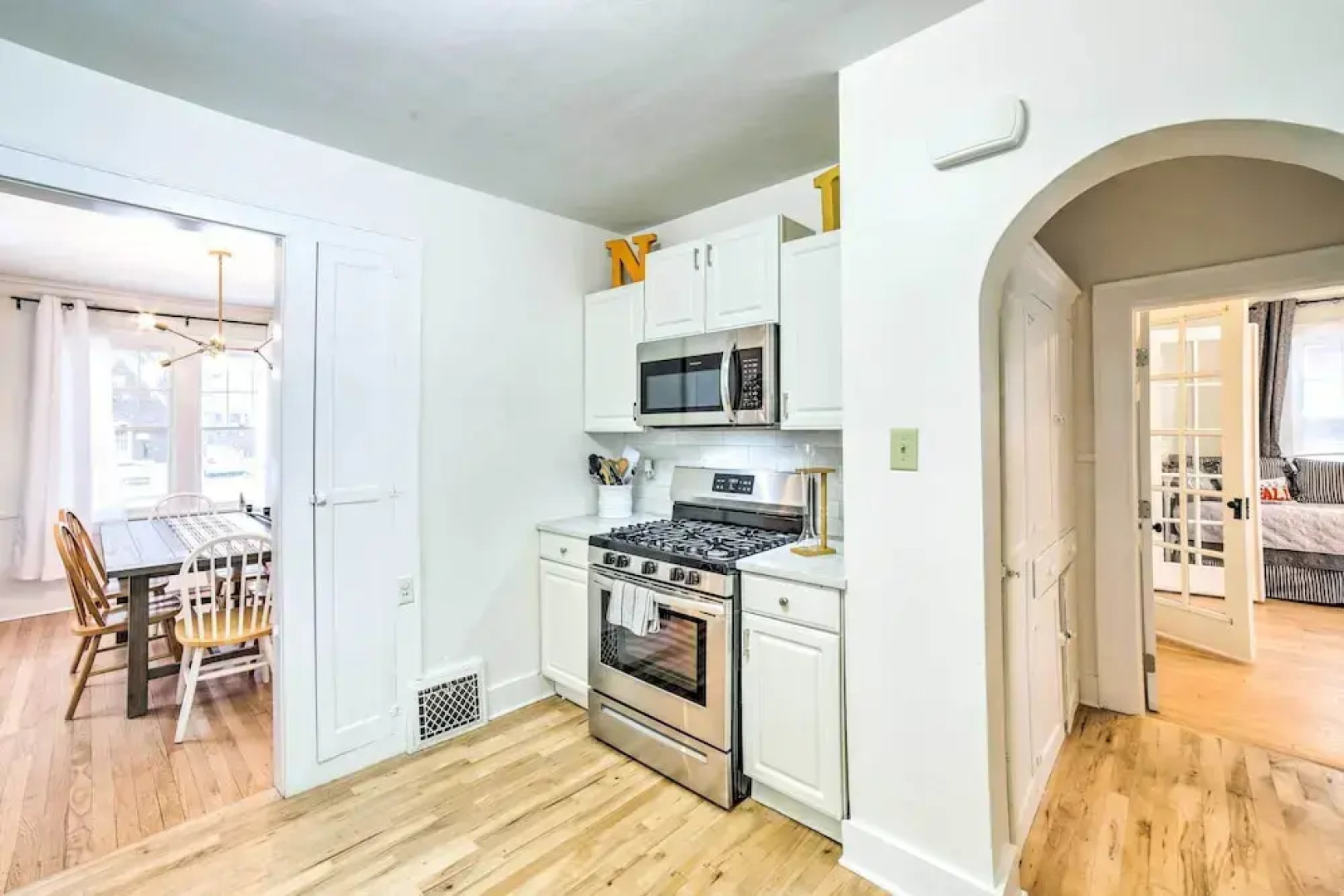 South Bend Home < 1 Mi to Notre Dame!