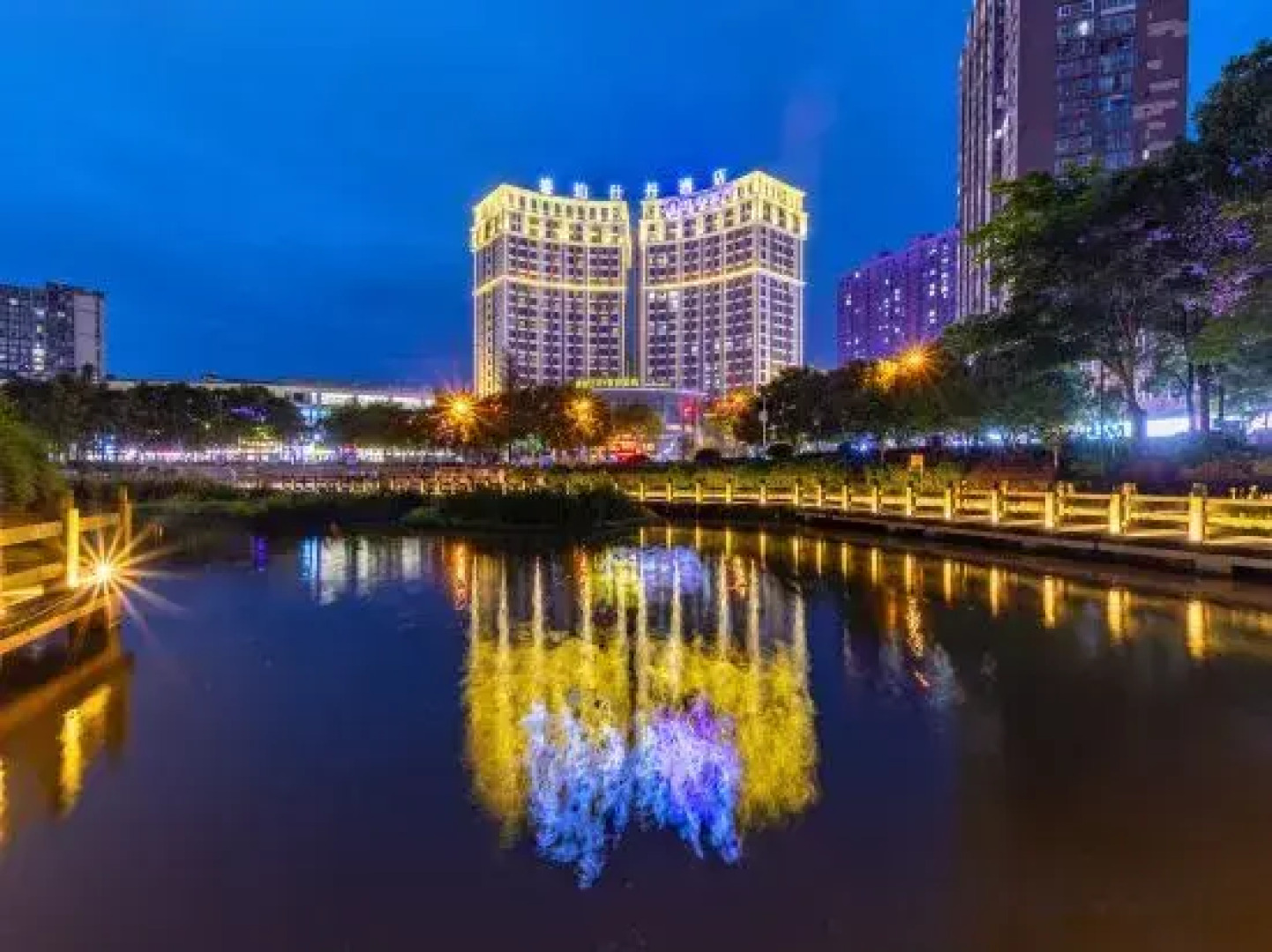 Senberstan Tianyi Hotel