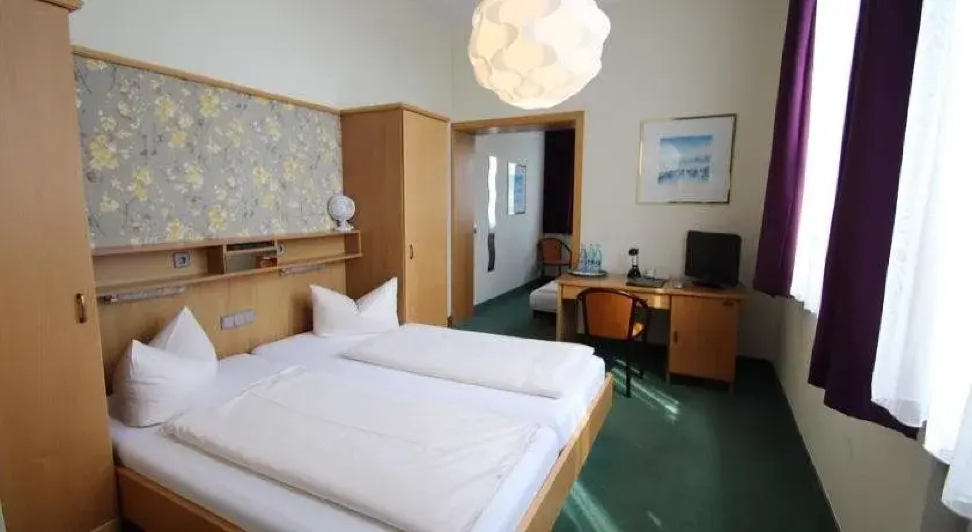 Hotel Pfaffenmühle Aschaffenburg/ Damm