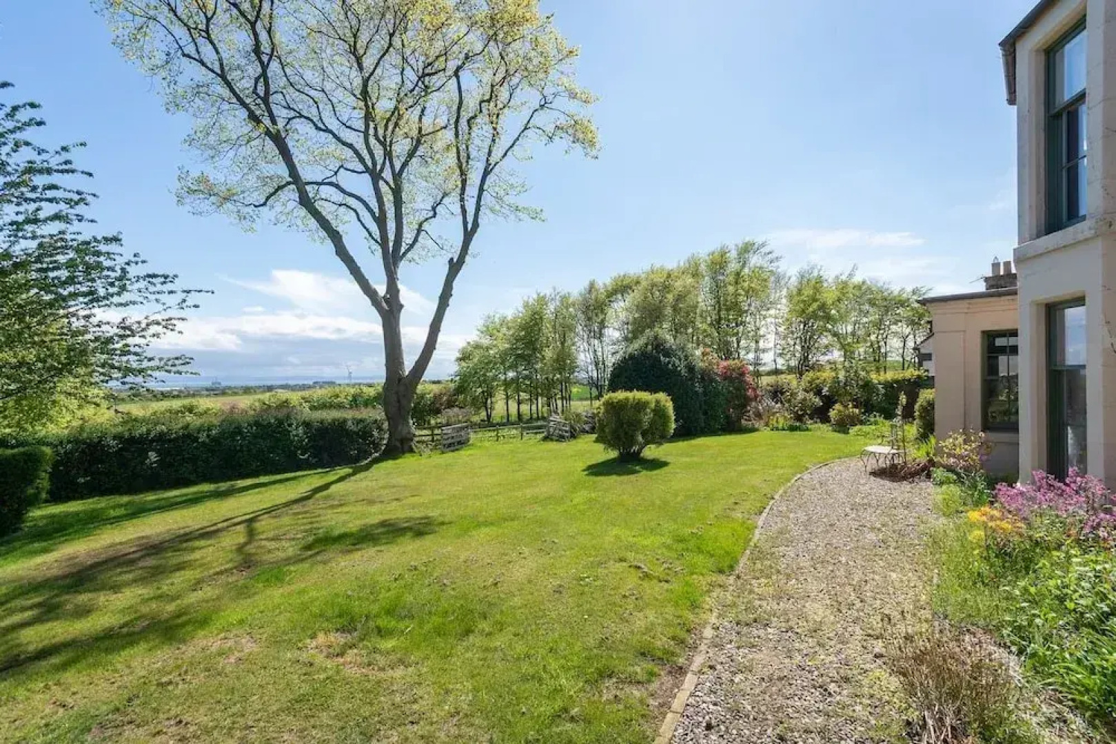 Stunning Farmhouse - Sleeps 8