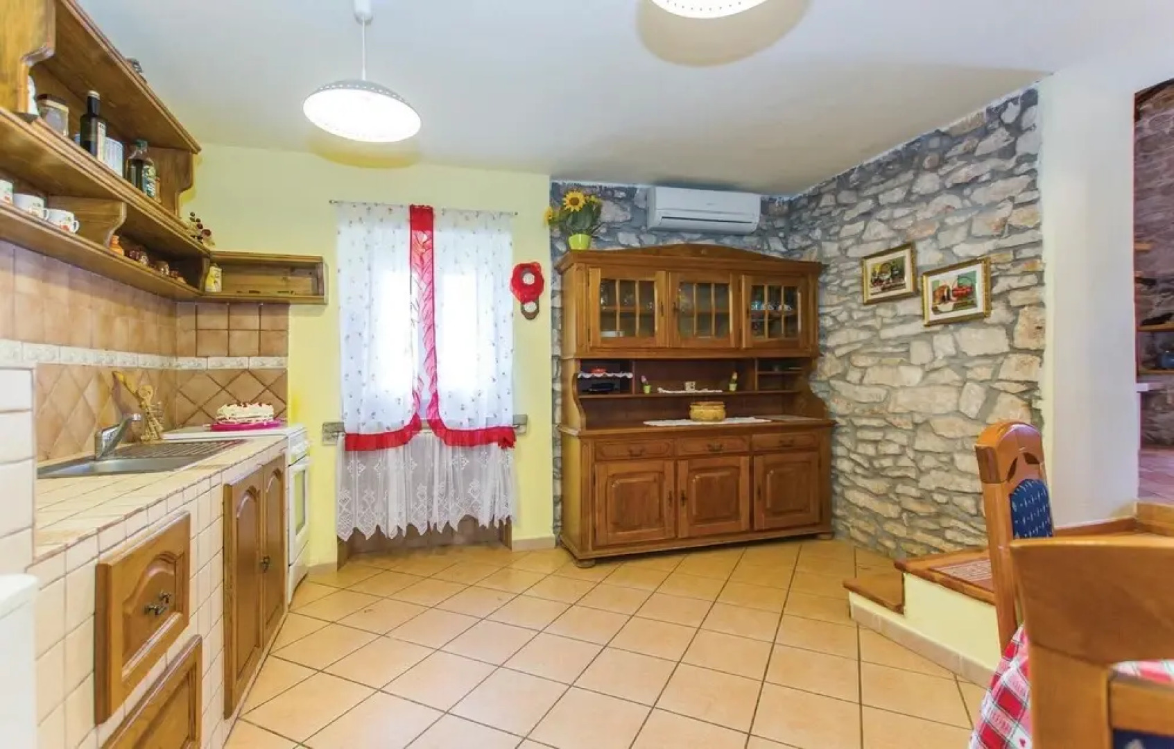 Nice Home in Martinjski With Wifi and 3 Bedrooms
