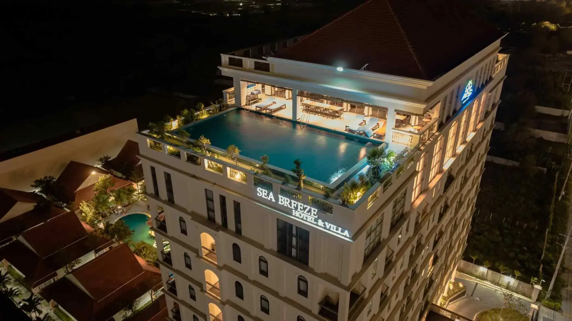 Sea Breeze Hotel & Villa