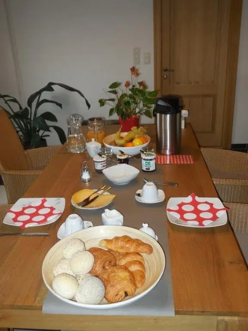 Valley Of The Polygon