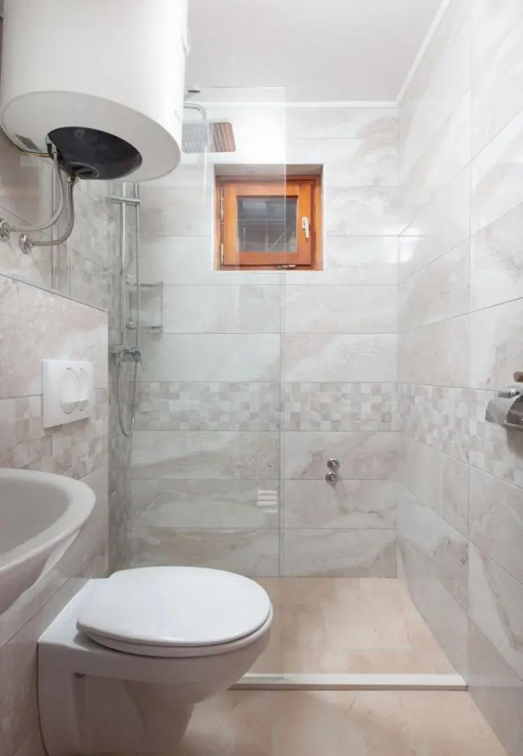 Apartment Ante M - 100 m from beach: A1 Brela, Riviera Makarska