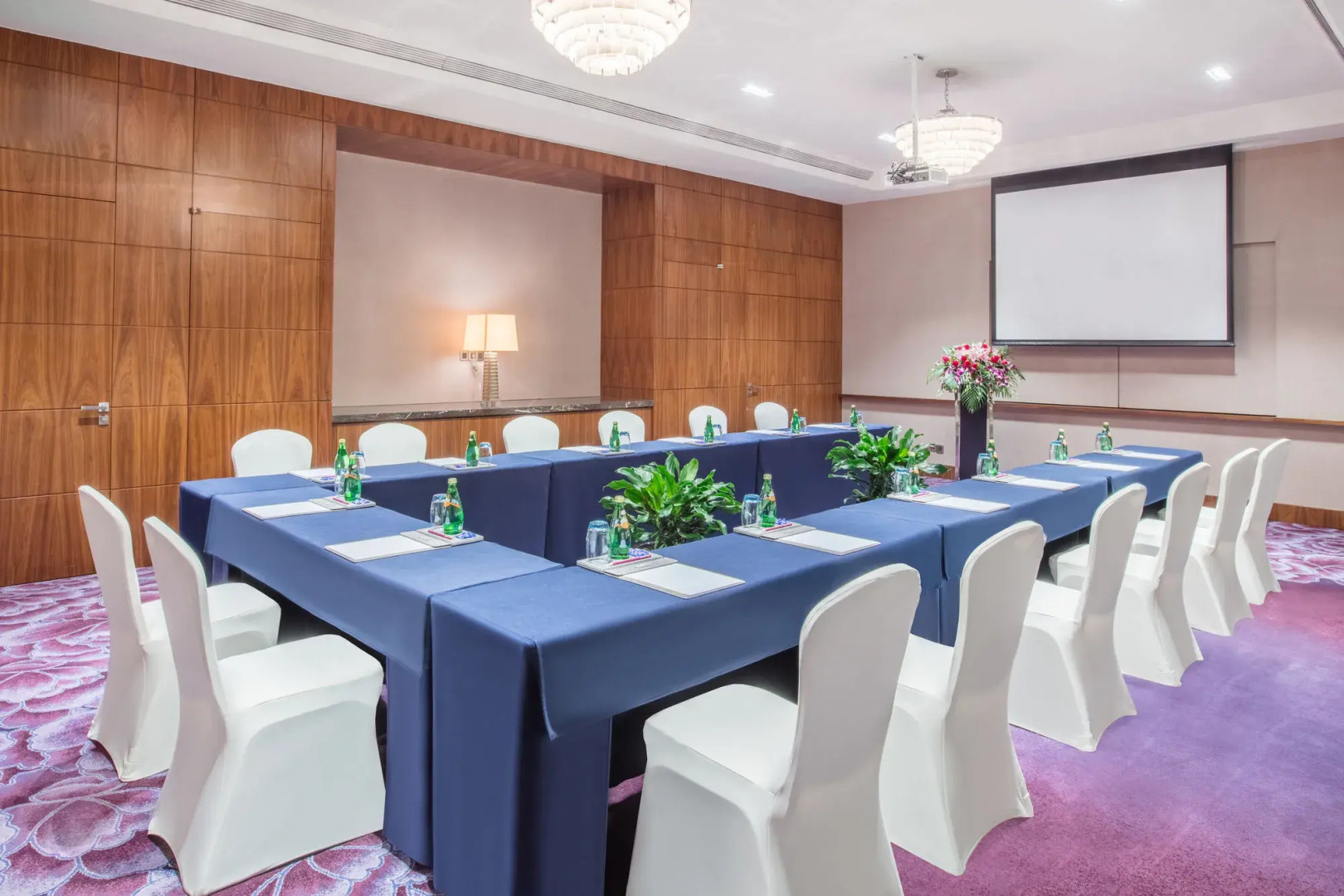 Crowne Plaza Huangshan Taiping Lake