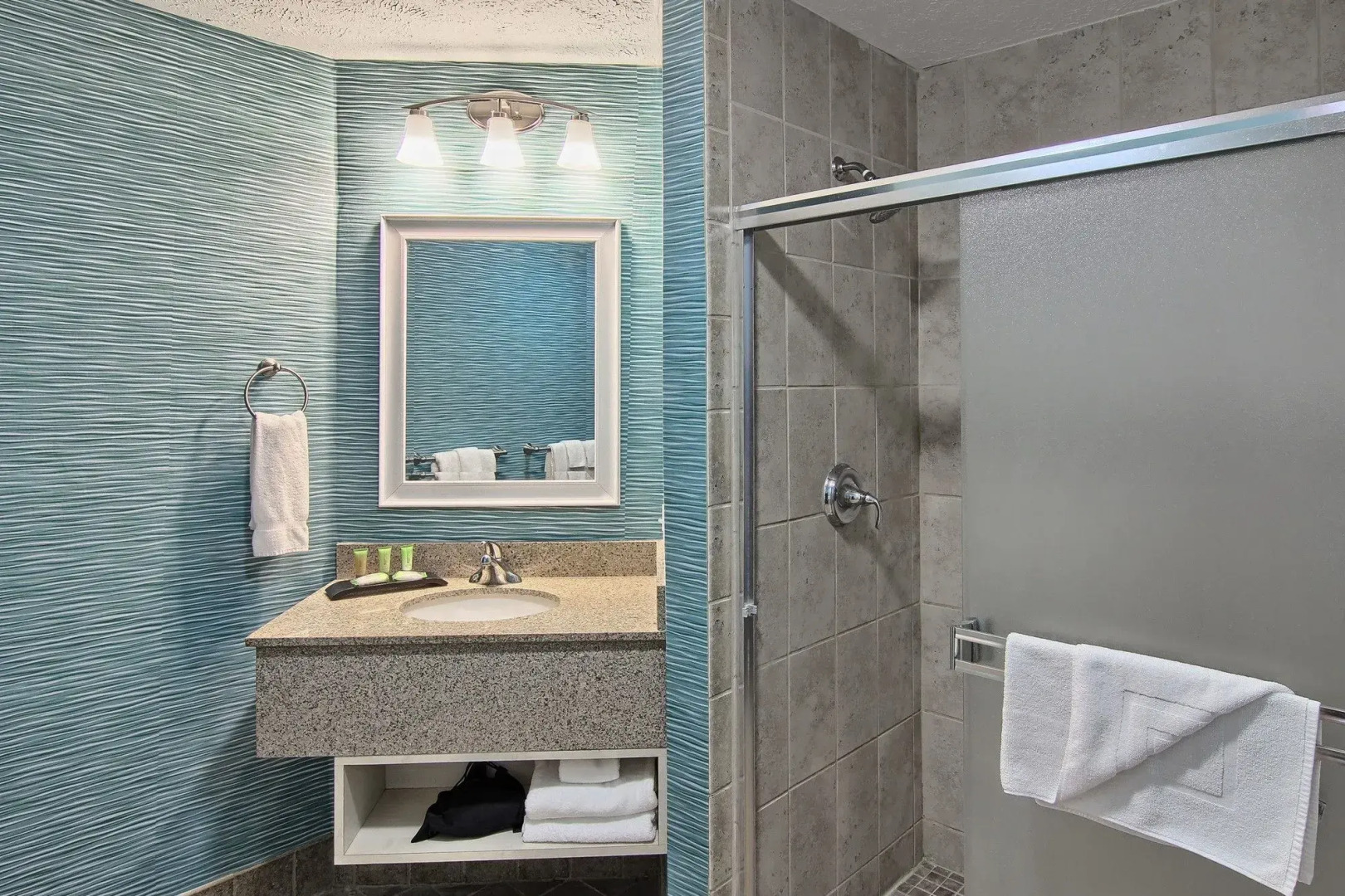 Grand Beach Resort Hotel