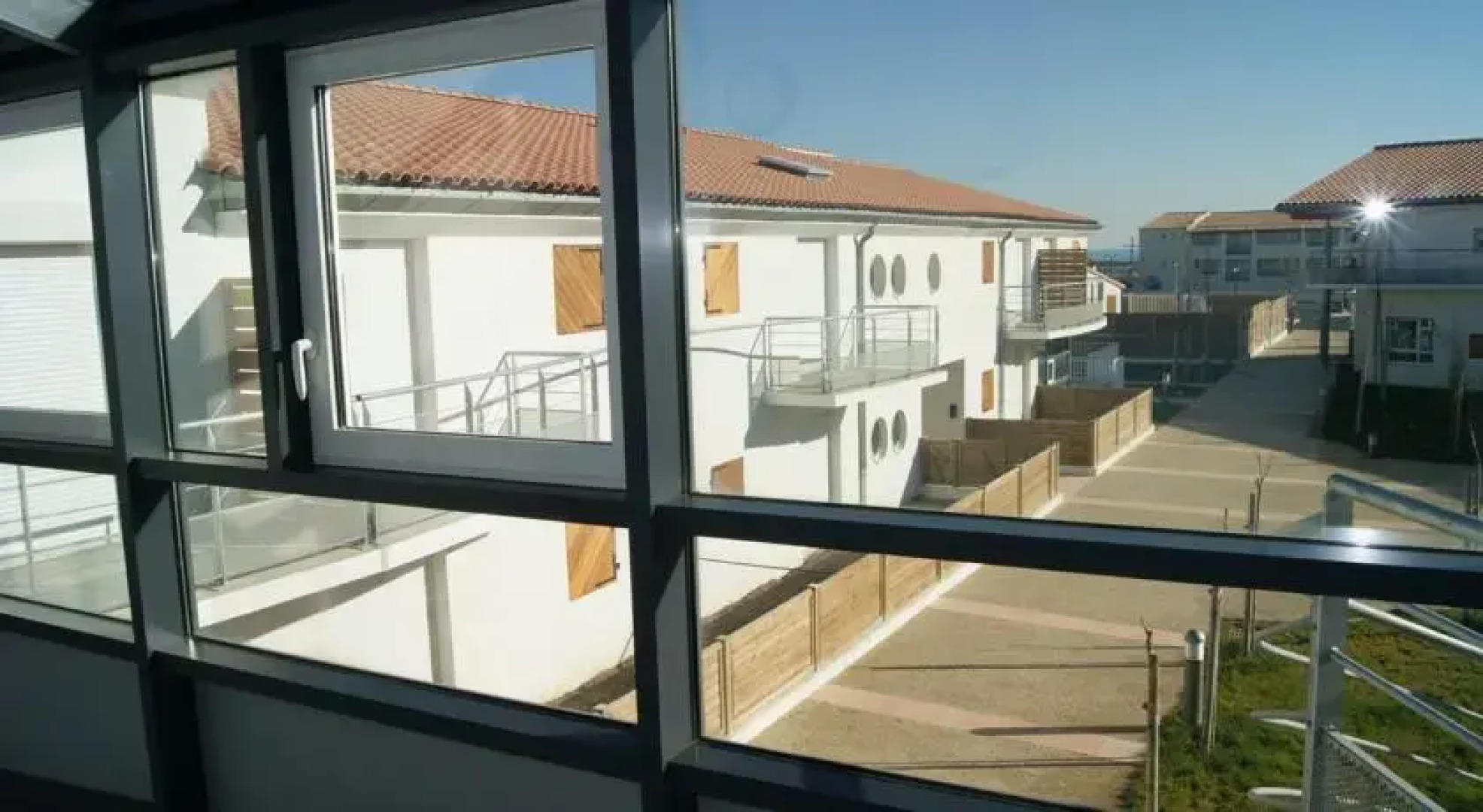 Résidence Services Seniors La Vallée Des Lys