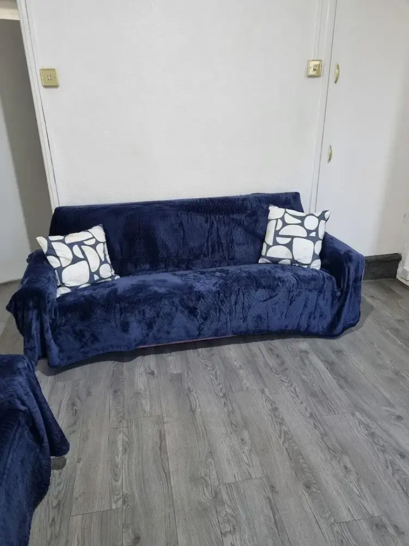 Lovely 2-bed House in Smethwick, Birmingham tn