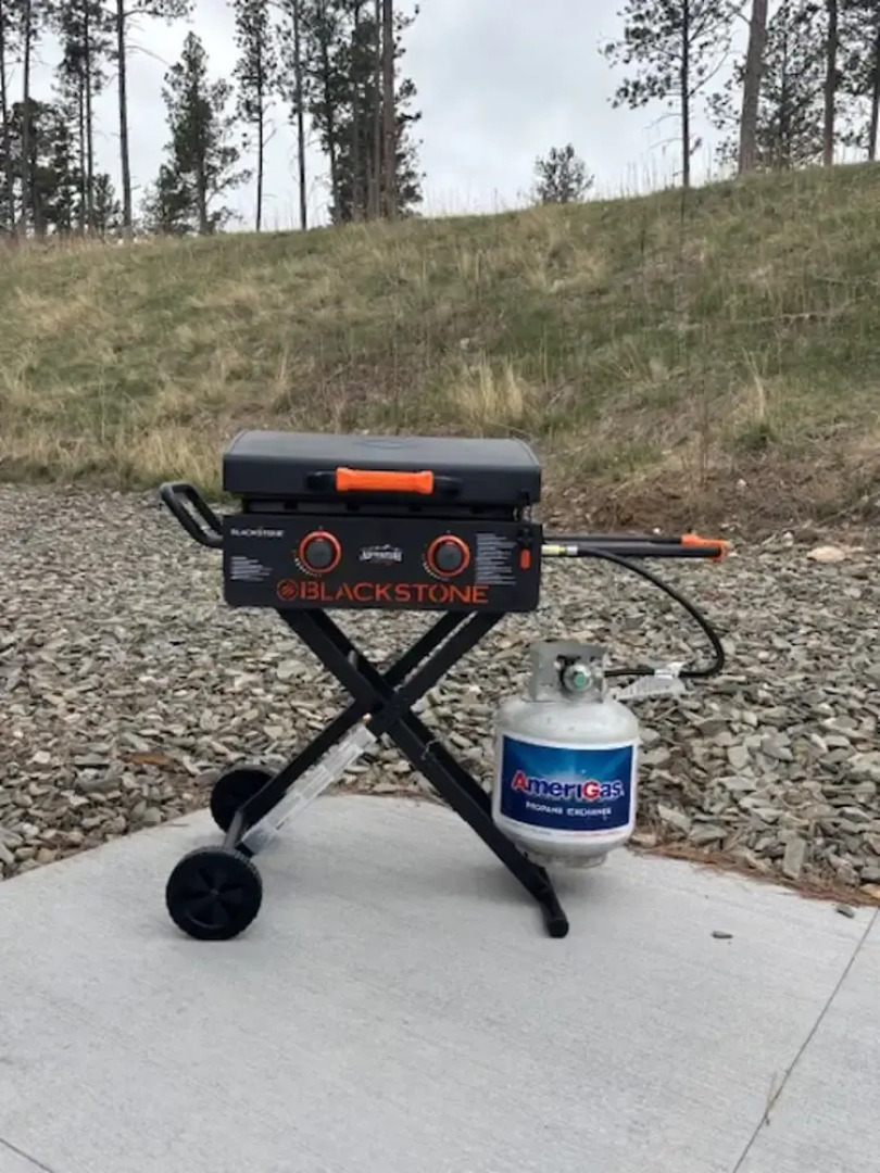 Serene Retreat King Bed at Rockerville Gold Town