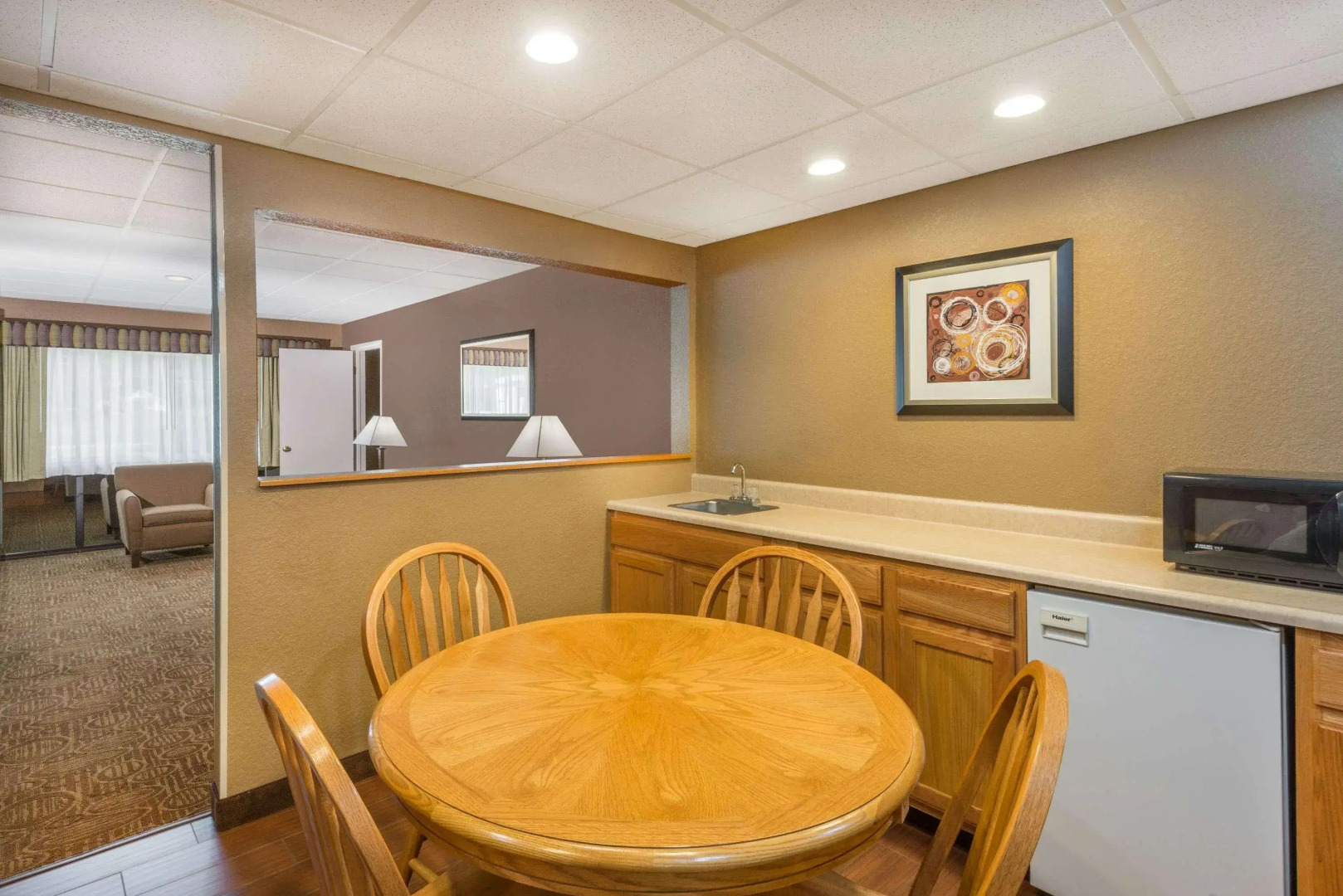 Ramada Hotel & Conference Center by Wyndham Paintsville