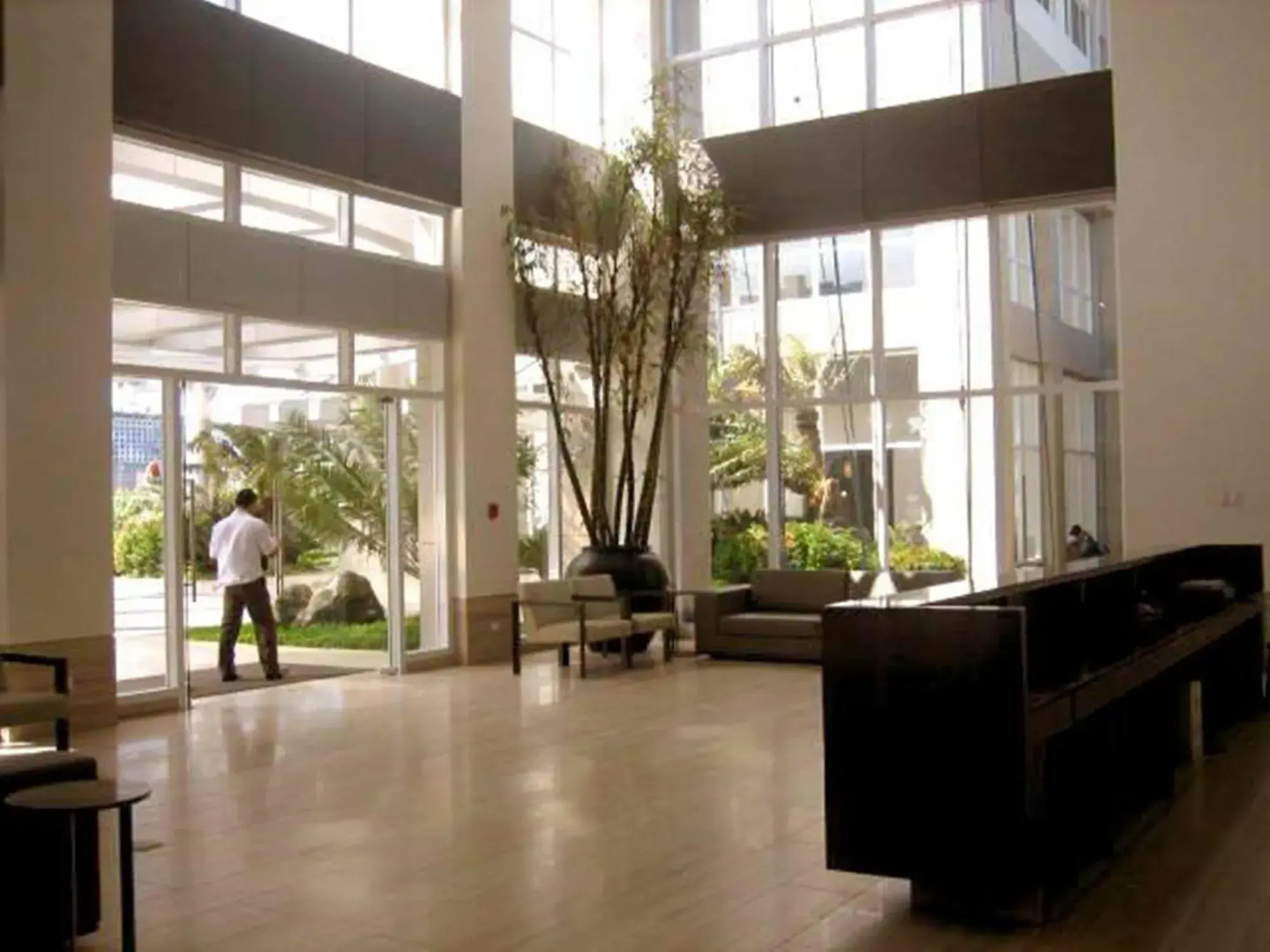 Go-stay @ South of the Market BGC