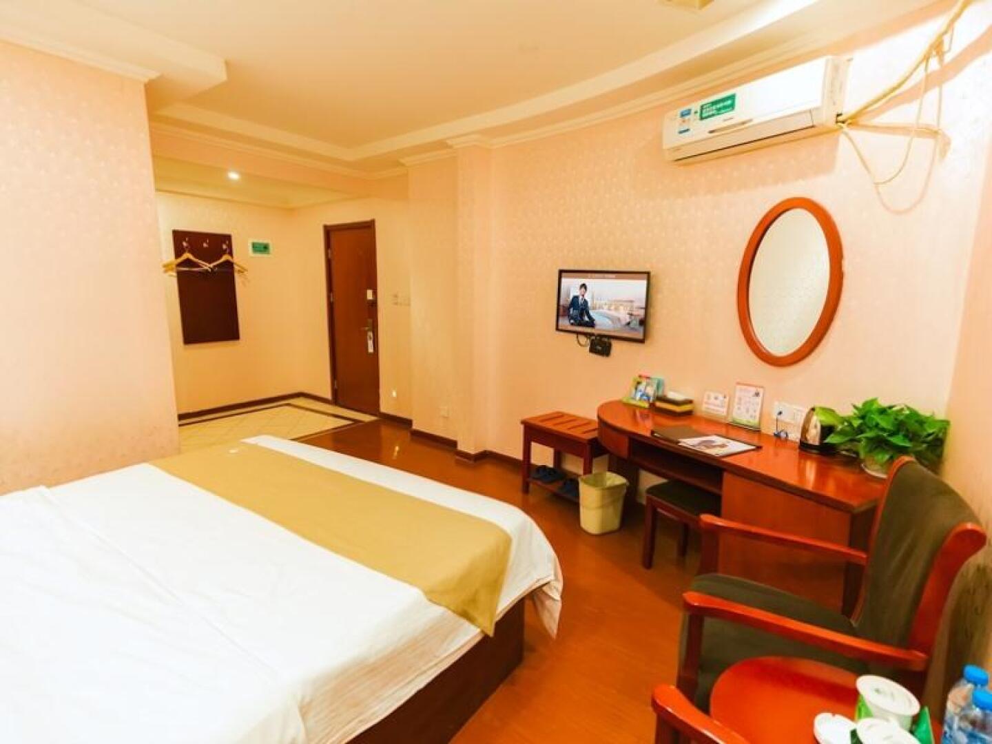 GreenTree Inn Zhejiang Shaoxing Paojiang Industrial Park Tanggong Road Business Hotel