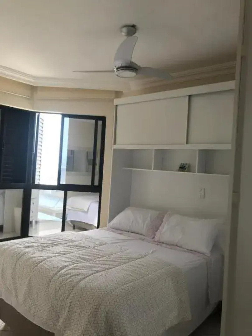 Lindo apartamento com vista para o mar