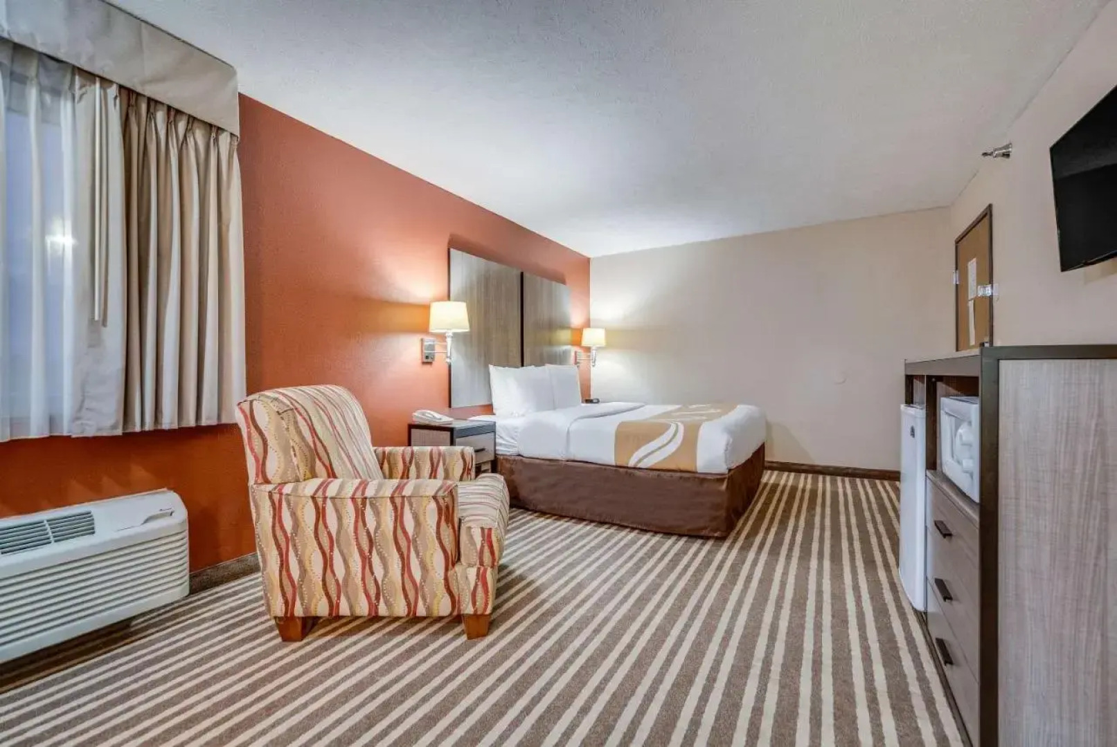 Best Western North Shore Lodge