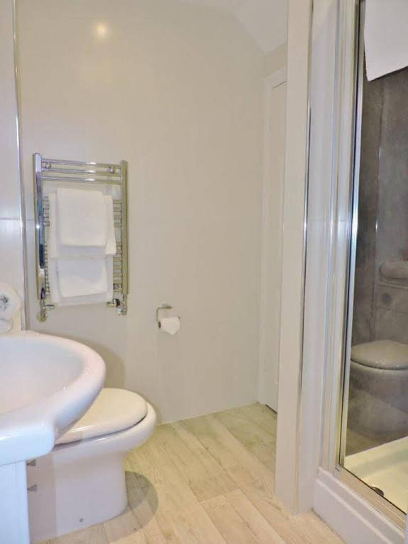 Tides Reach Guest House