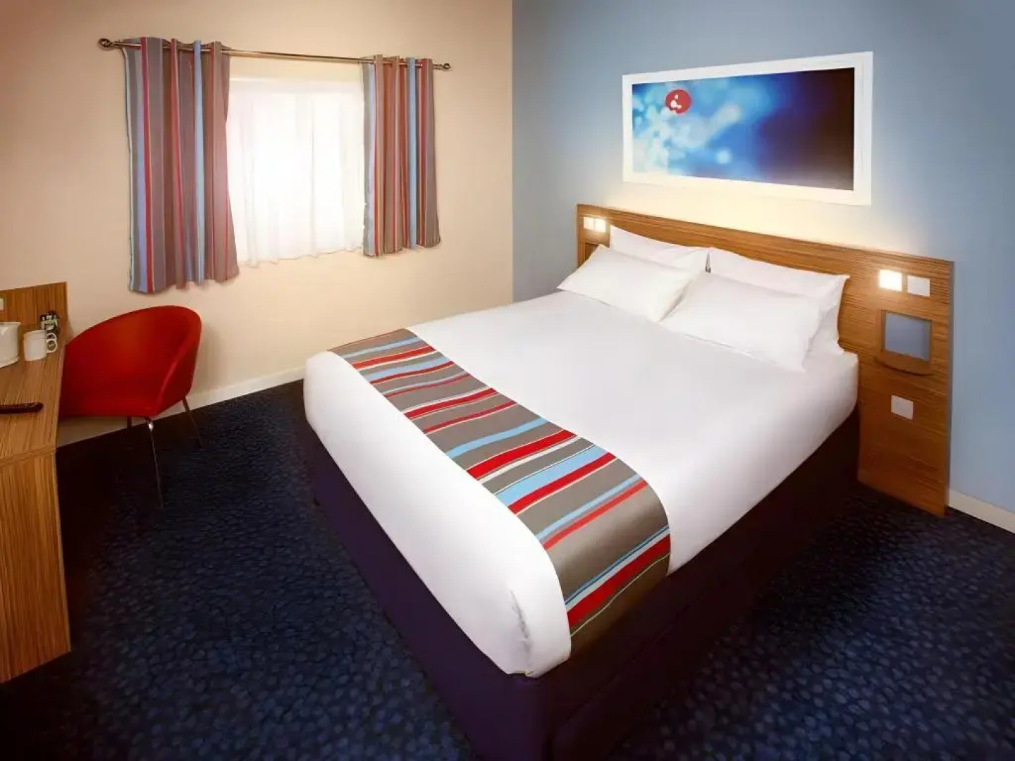 Travelodge Perth Broxden Junction
