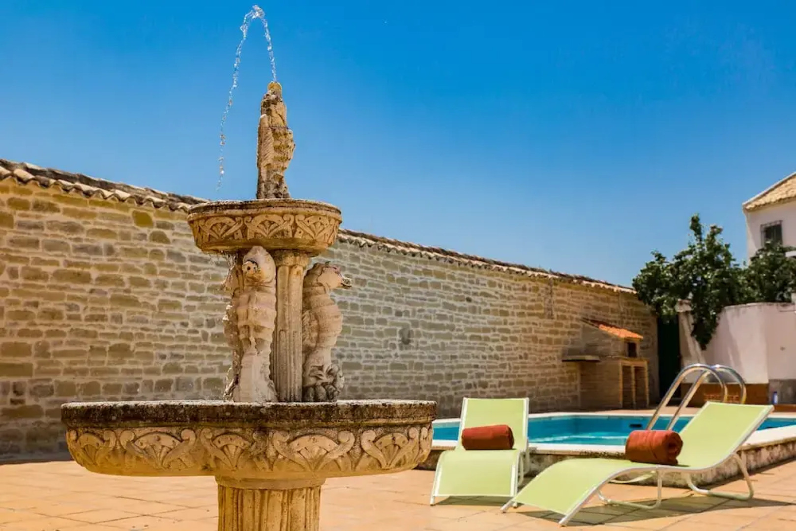 Villa en plena campiña andaluza