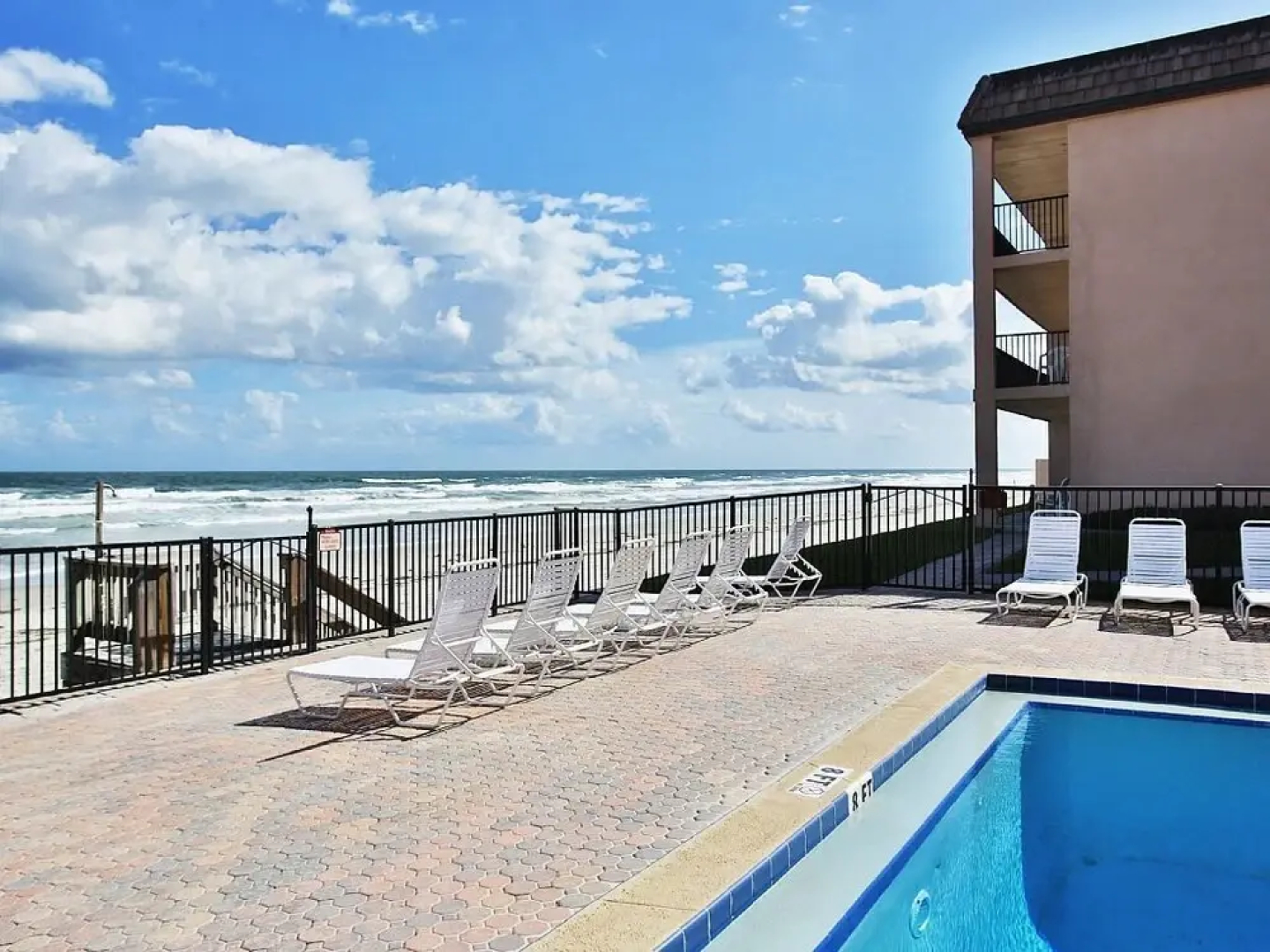 4495 S. Atlantic Ave #306s 2/2 Ocean Front