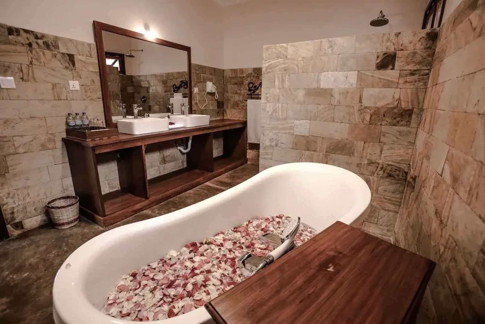 Ngorongoro Marera Mountain View Lodge