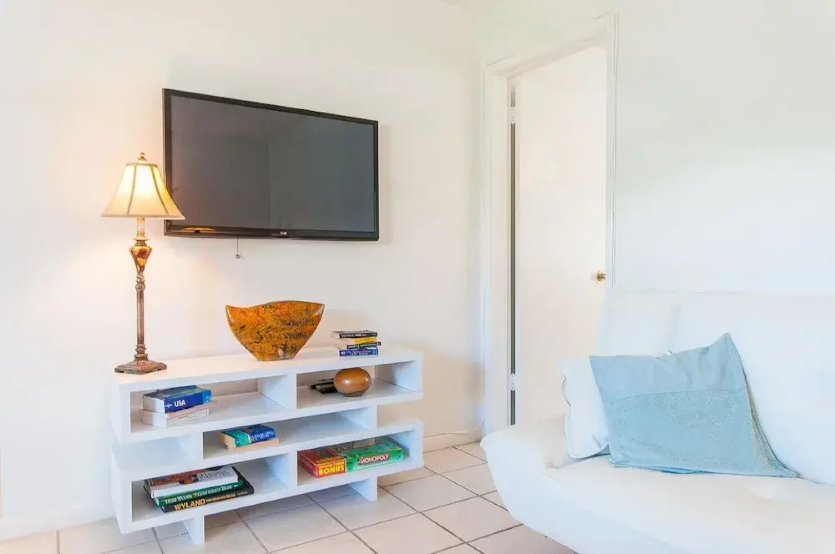 Mid Mari by Real Estate Gizmo