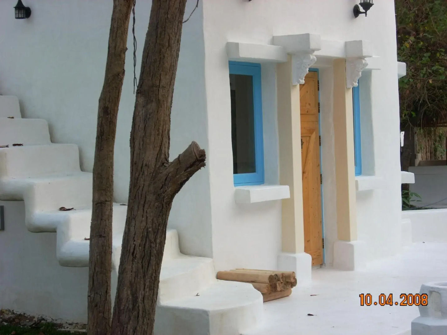 Scenic Riverside Resort