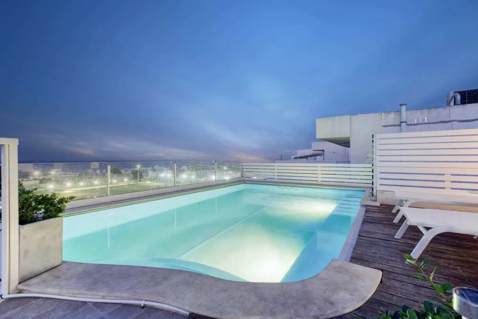 Pool Penthouse