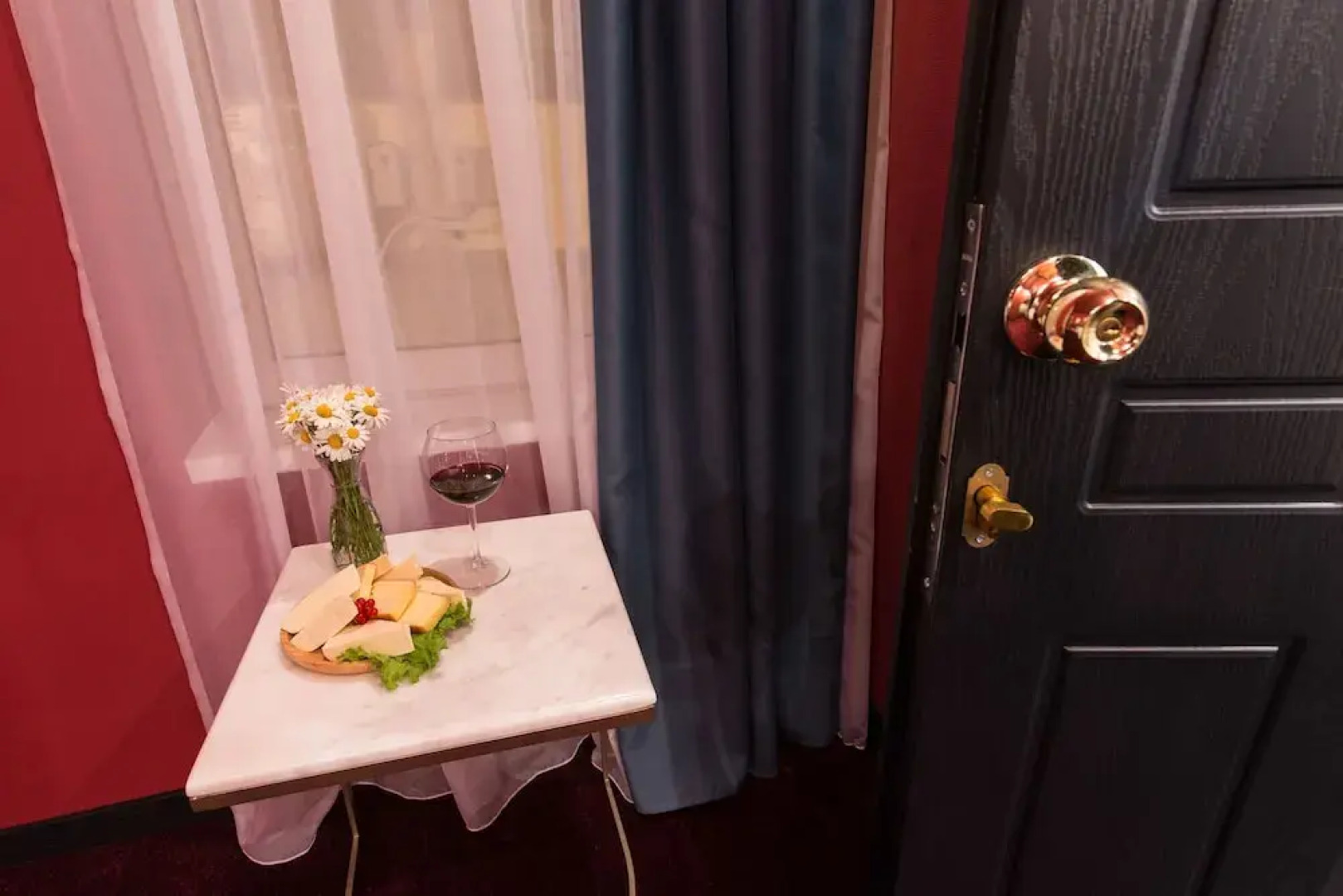 King Gorgasali Hotel