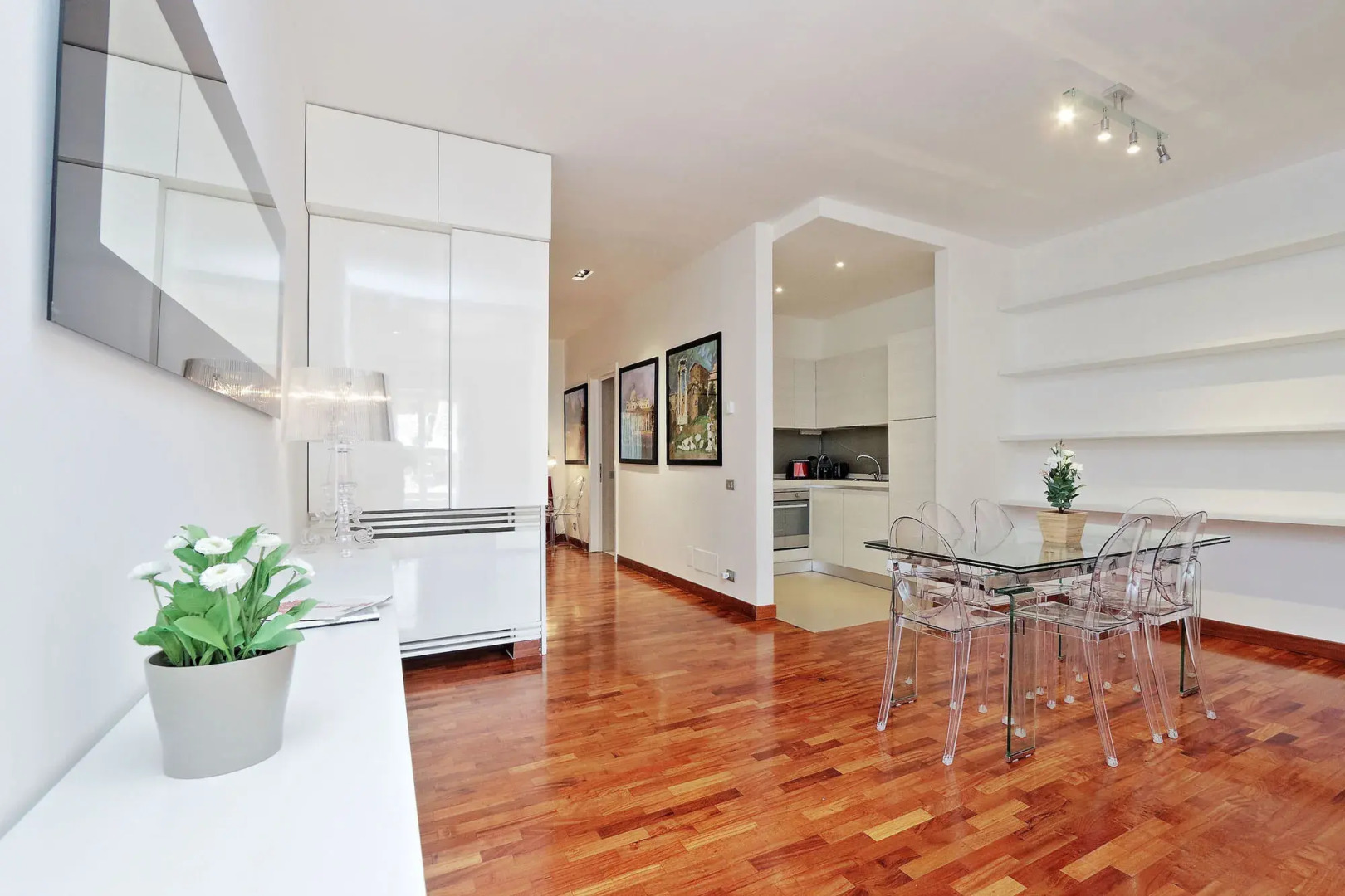 Piazzetta Margutta - My Extra Home