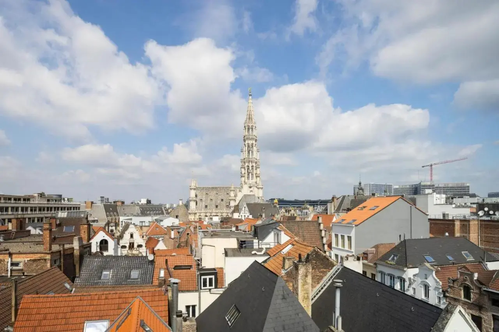 Alma Grand Place Hotel