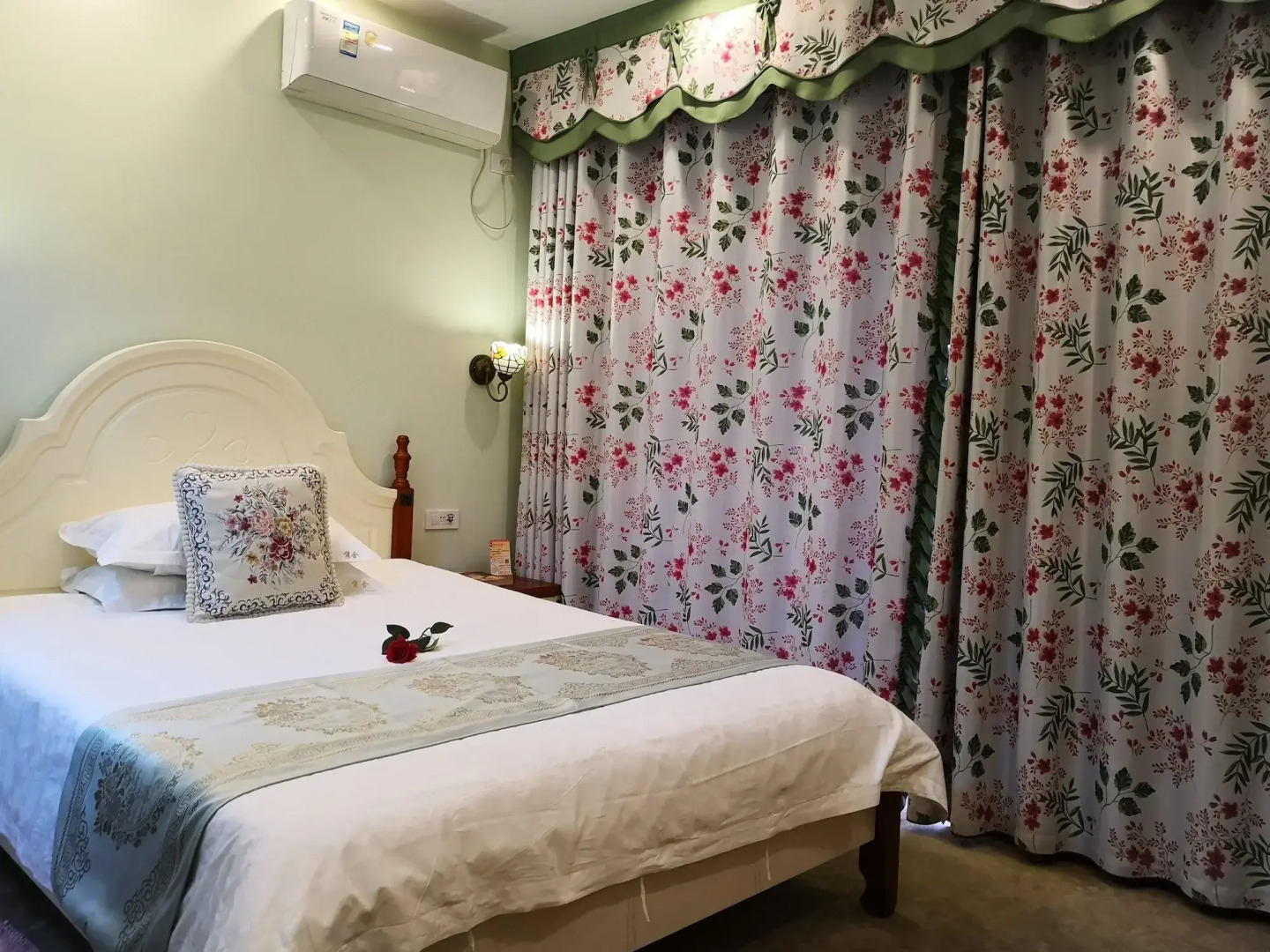 Junshe Boutique Guest House - Hostel