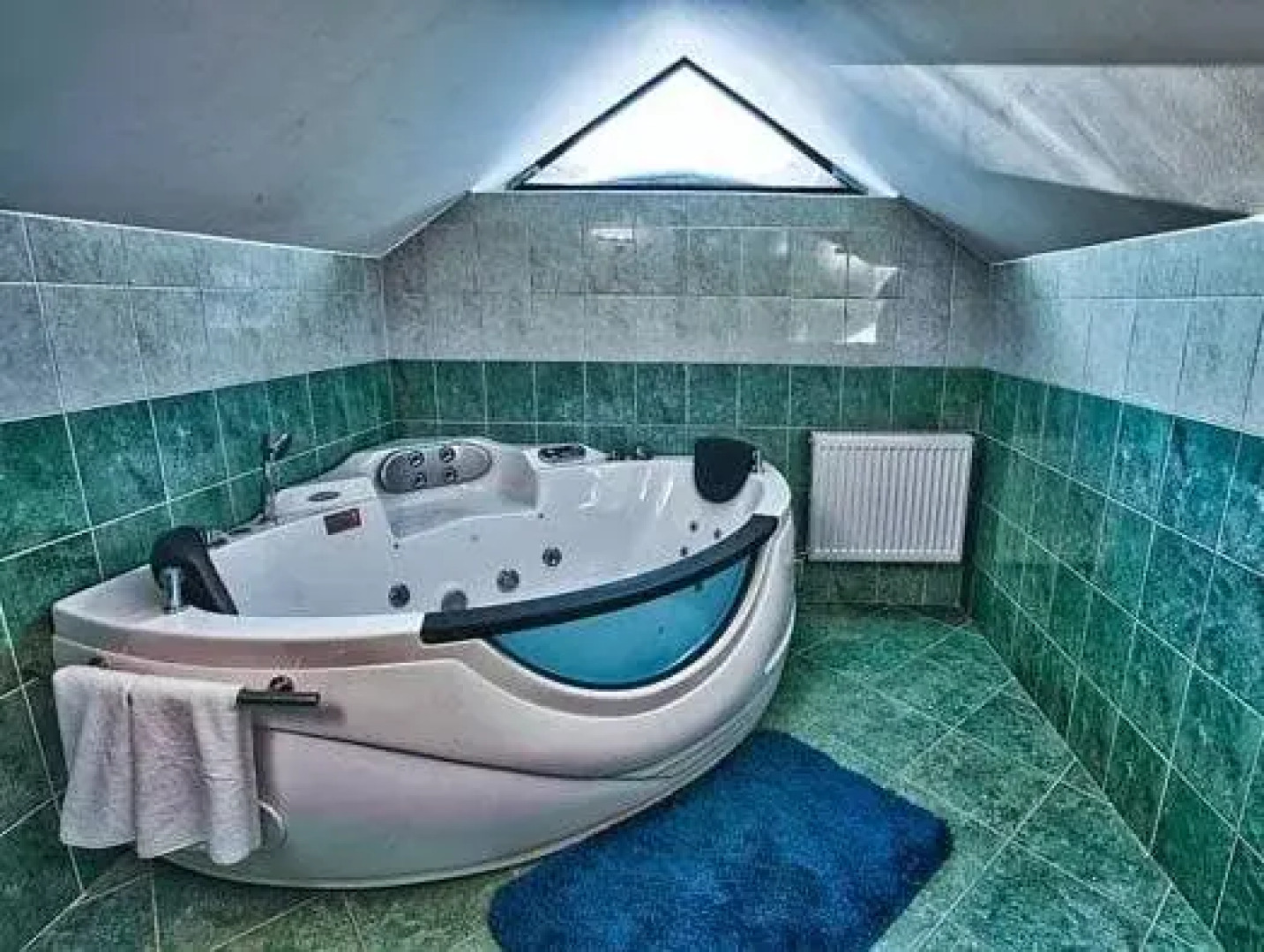 Петровский дворик