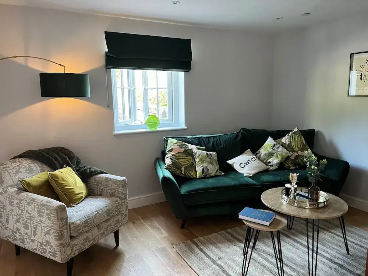 Yr Hen Beudy, Barn Conversion, Sleeps 4, Dogs Ok